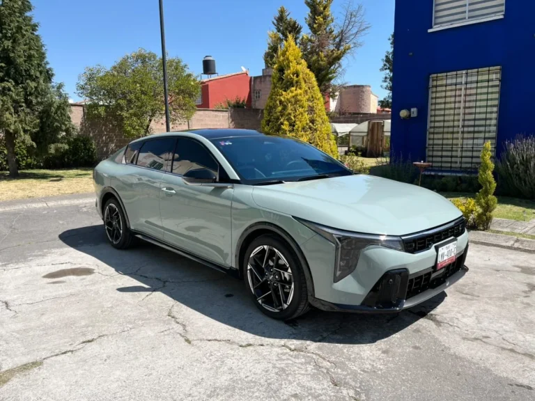A Magic Shield owner's freshly detailed silver sedan